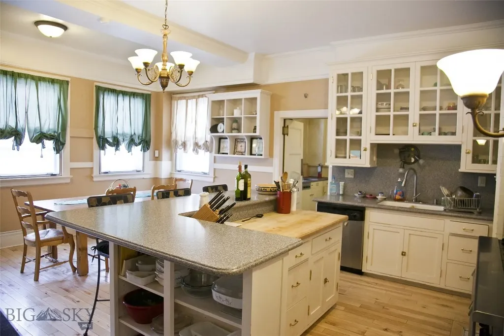 105 N Excelsior Avenue Butte MT 59701