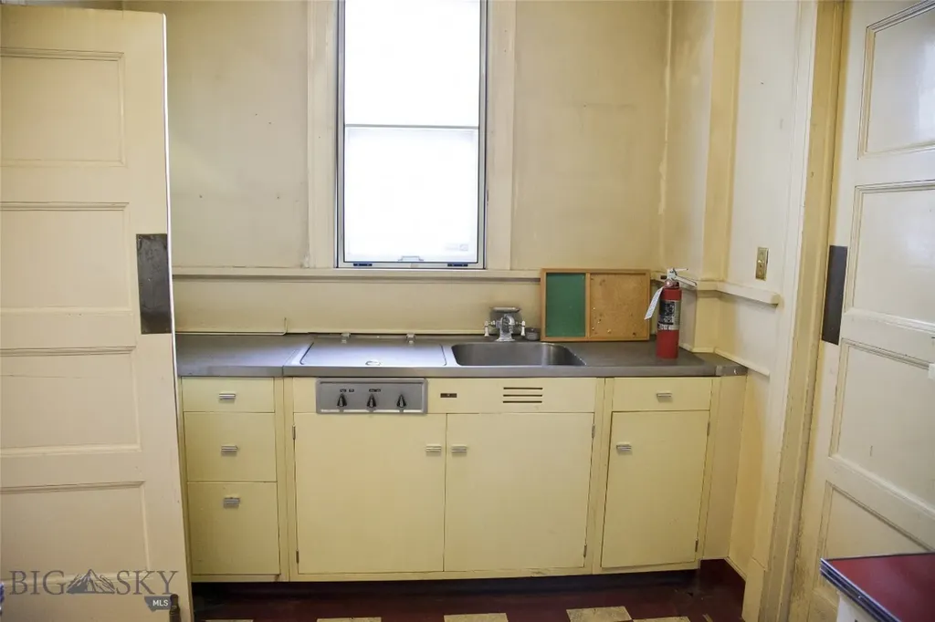 105 N Excelsior Avenue Butte MT 59701