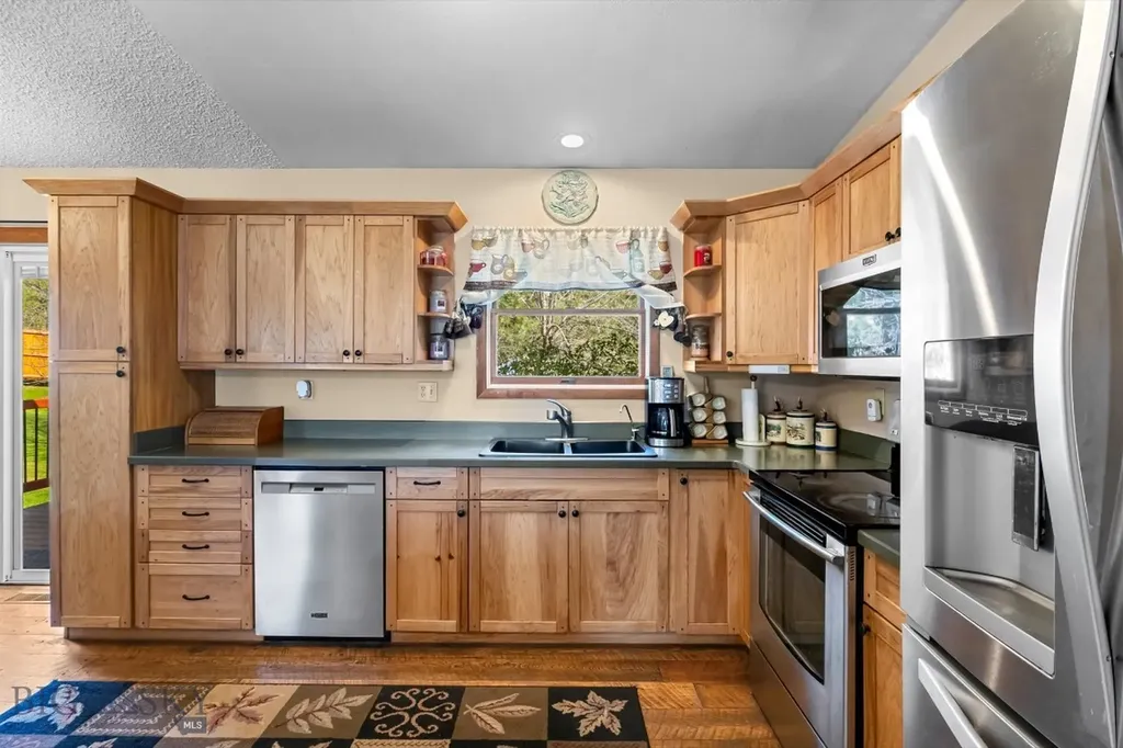 59 Whitetail Lane Clancy MT 59634