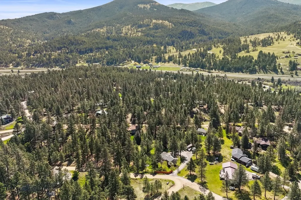 59 Whitetail Lane Clancy MT 59634