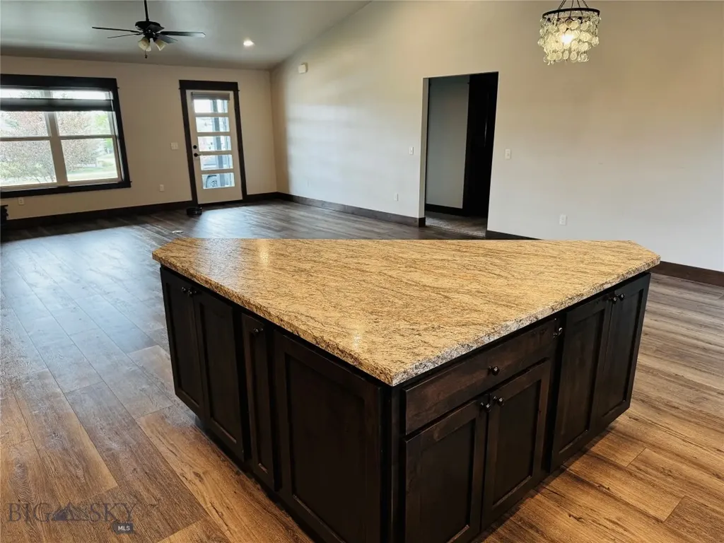 1007 Meriwether Drive E Livingston MT 59047