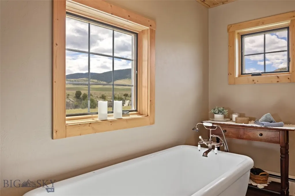 267 Hayfield Loop Trail Ennis MT 59729