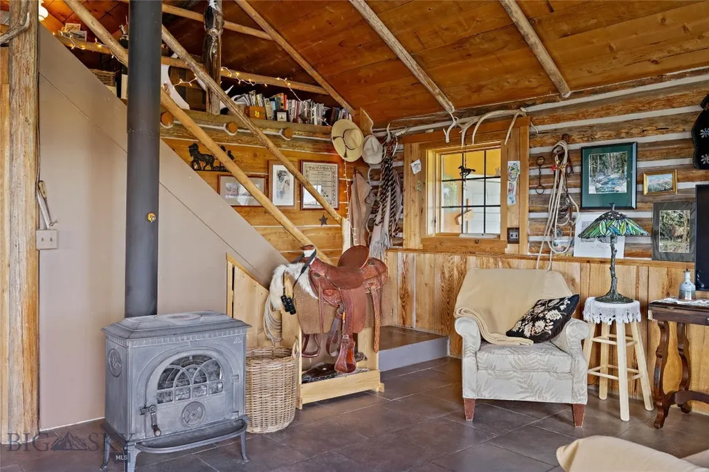 267 Hayfield Loop Trail Ennis MT 59729