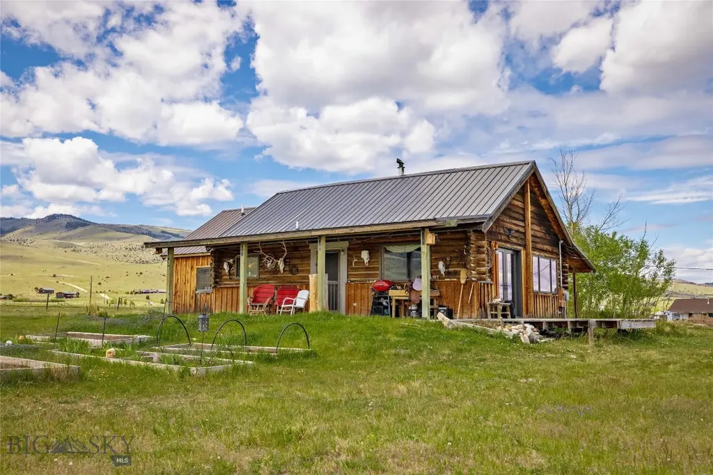 267 Hayfield Loop Trail Ennis MT 59729