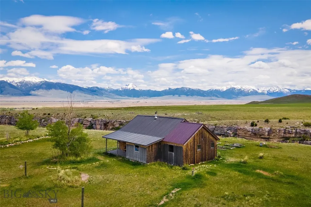267 Hayfield Loop Trail Ennis MT 59729