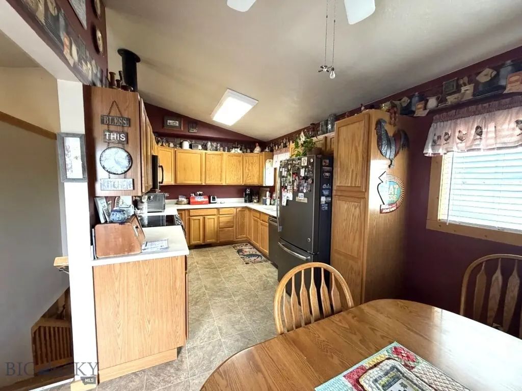 3 Sun Valley Park Whitehall MT 59759