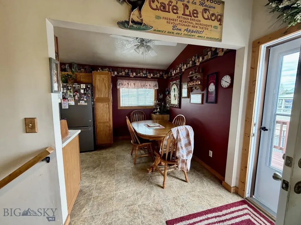 3 Sun Valley Park Whitehall MT 59759
