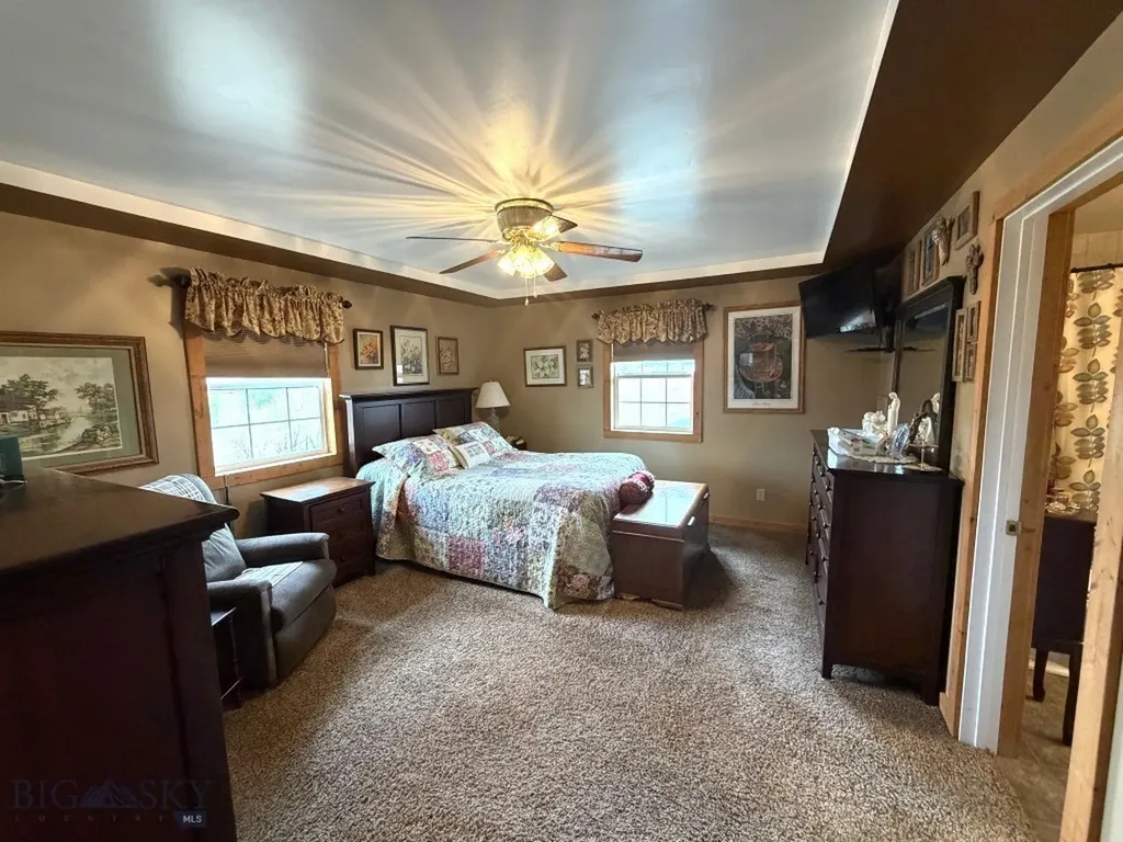 3 Sun Valley Park Whitehall MT 59759