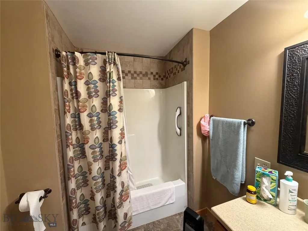 3 Sun Valley Park Whitehall MT 59759