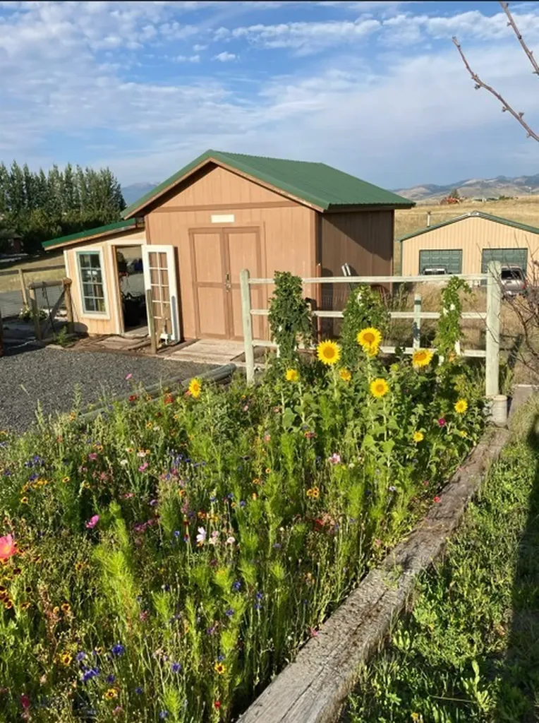 3 Sun Valley Park Whitehall MT 59759
