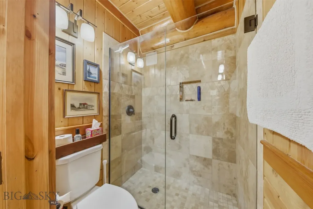 524 Gneiss Court West Yellowstone MT 59758