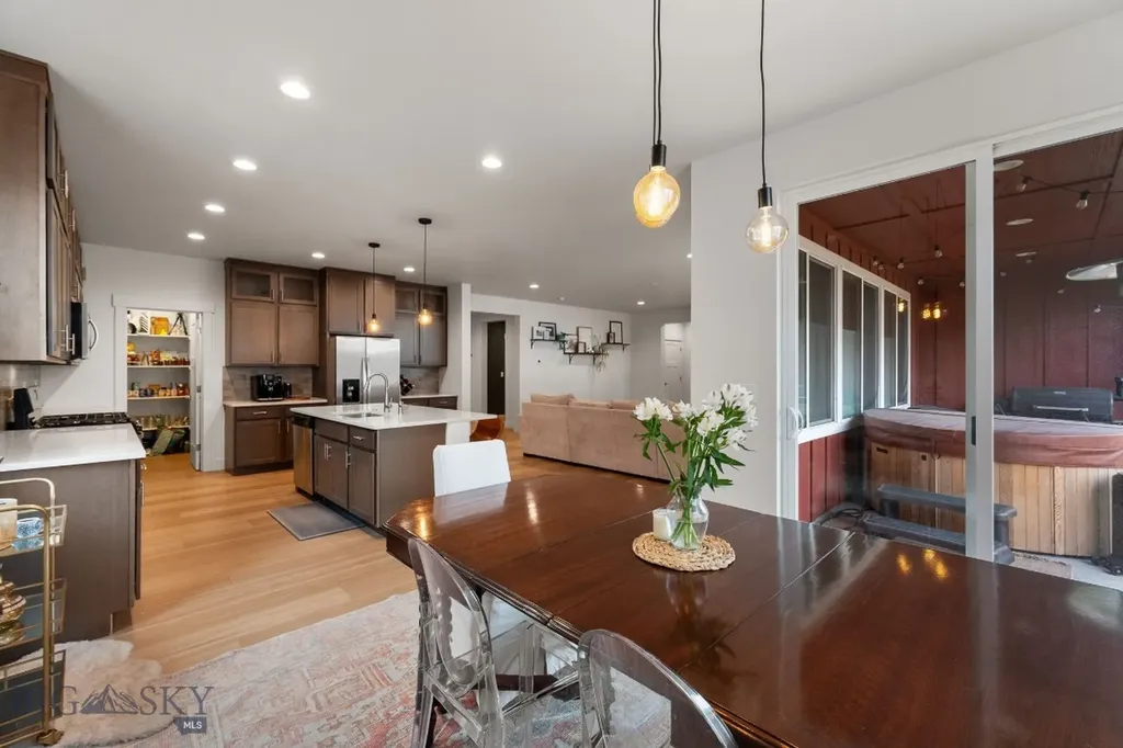1704 Deadwood Loop Belgrade MT 59714