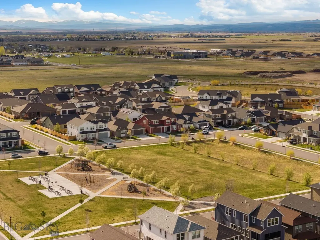 1704 Deadwood Loop Belgrade MT 59714