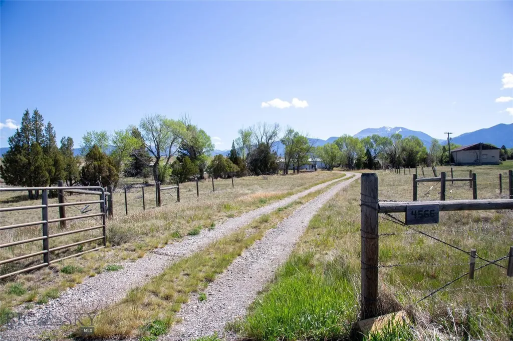 4566 Us Highway 287 N Ennis MT 59729
