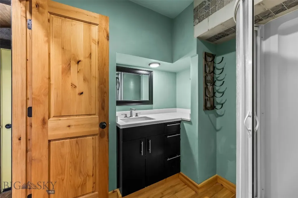 108 S 3rd Street Livingston MT 59047