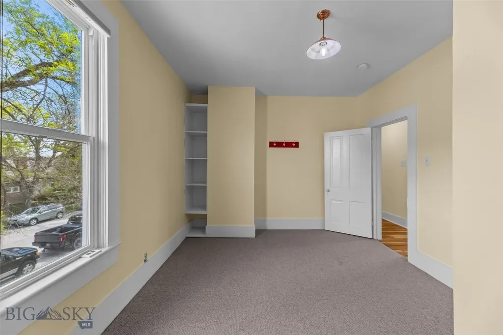 108 S 3rd Street Livingston MT 59047