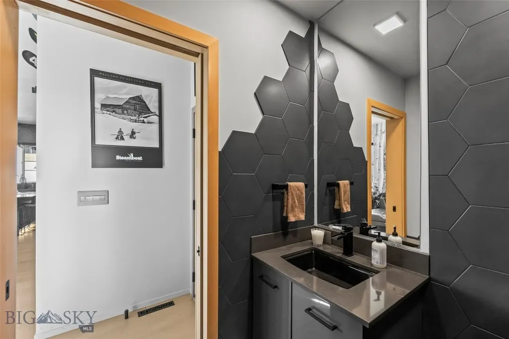 1964 Little Cottage Lane Bozeman MT 59715