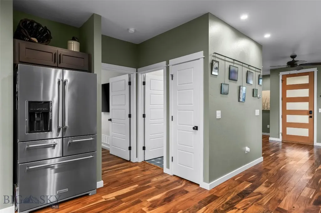 4448 Shadowglen Drive Bozeman MT 59718