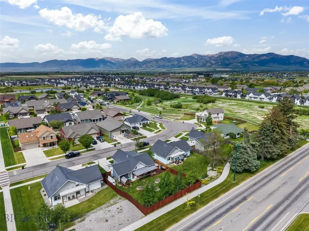 4448 Shadowglen Drive Bozeman MT 59718