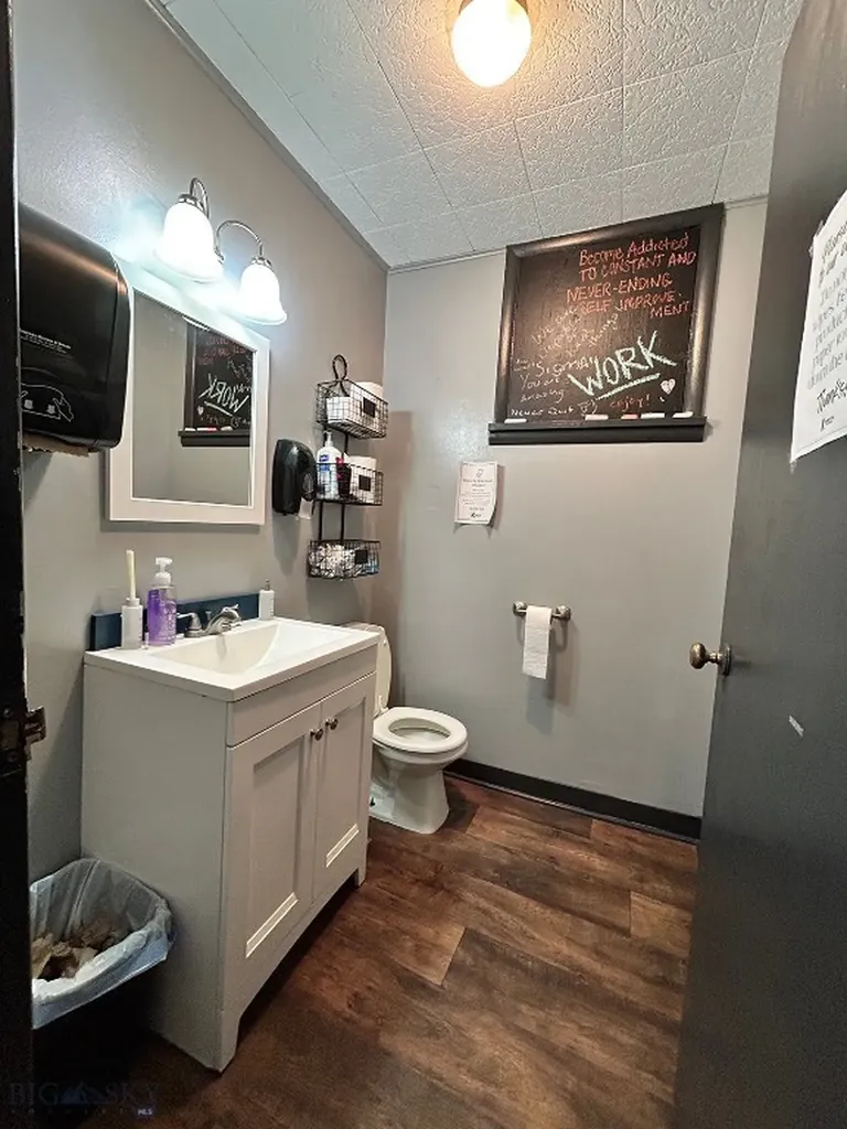 101-105 E Broadway Street Butte MT 59701
