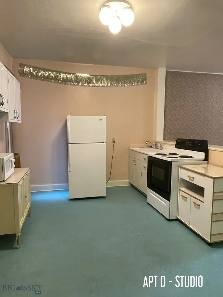 101-105 E Broadway Street Butte MT 59701