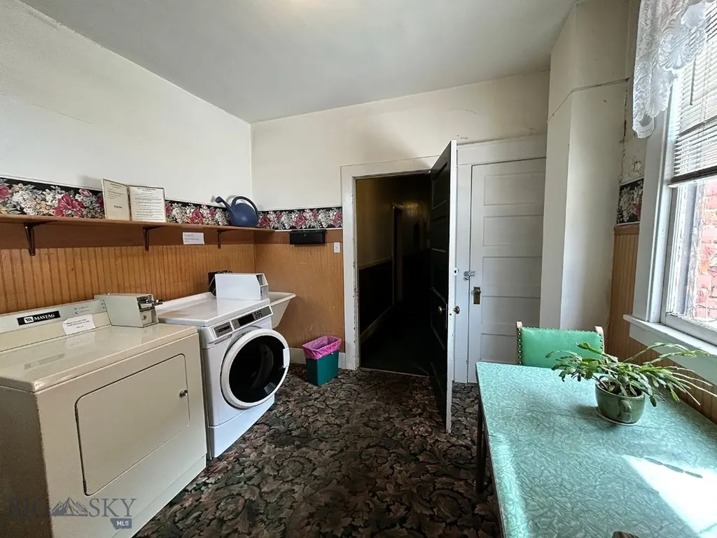 101-105 E Broadway Street Butte MT 59701
