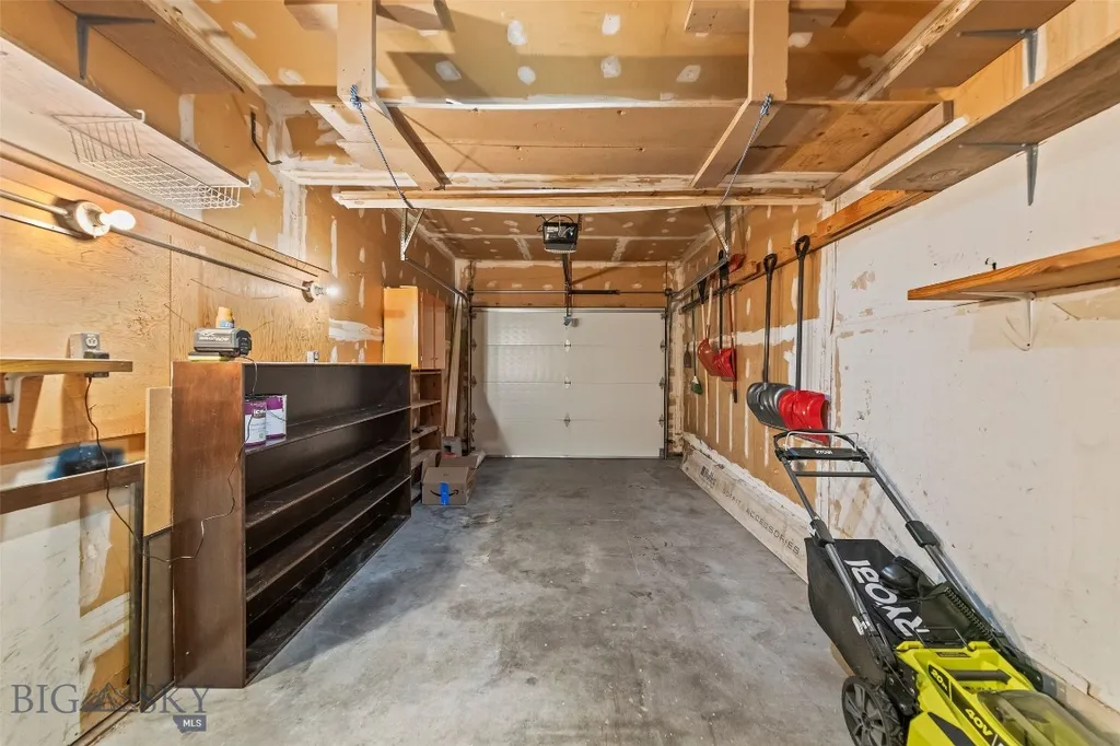314 Hoffman Drive Bozeman MT 59715