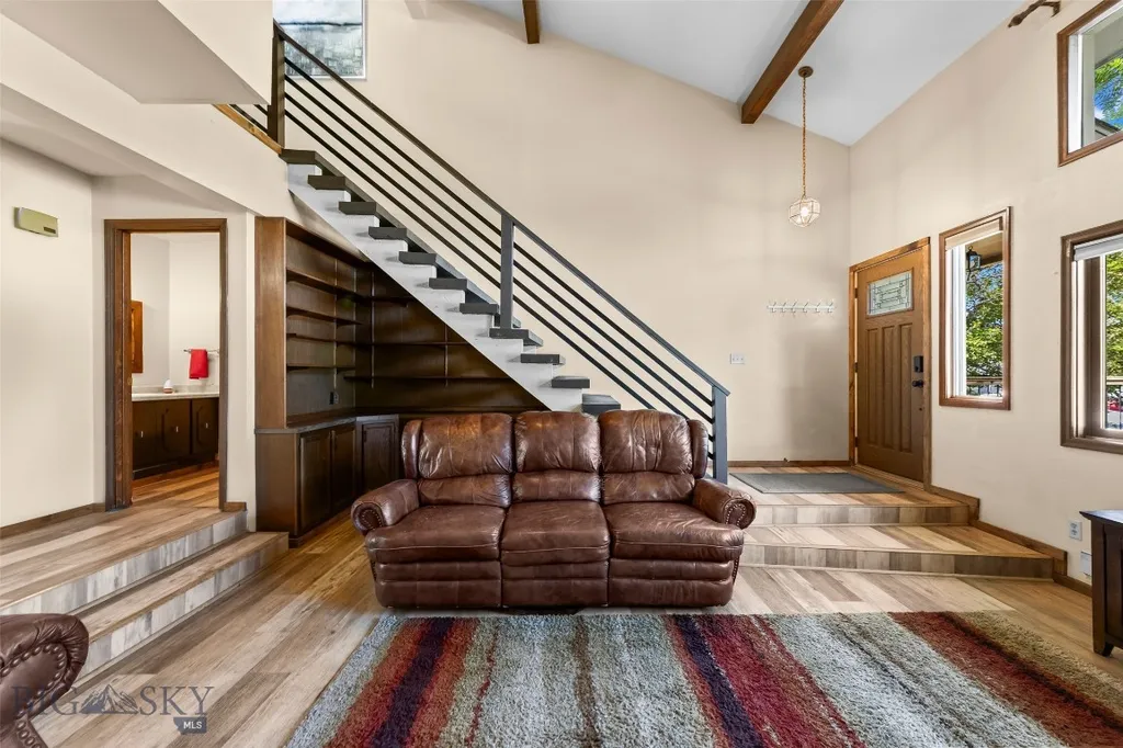 314 Hoffman Drive Bozeman MT 59715