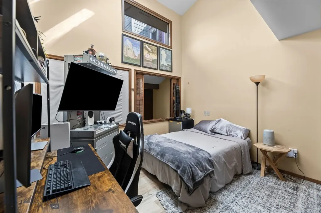 314 Hoffman Drive Bozeman MT 59715