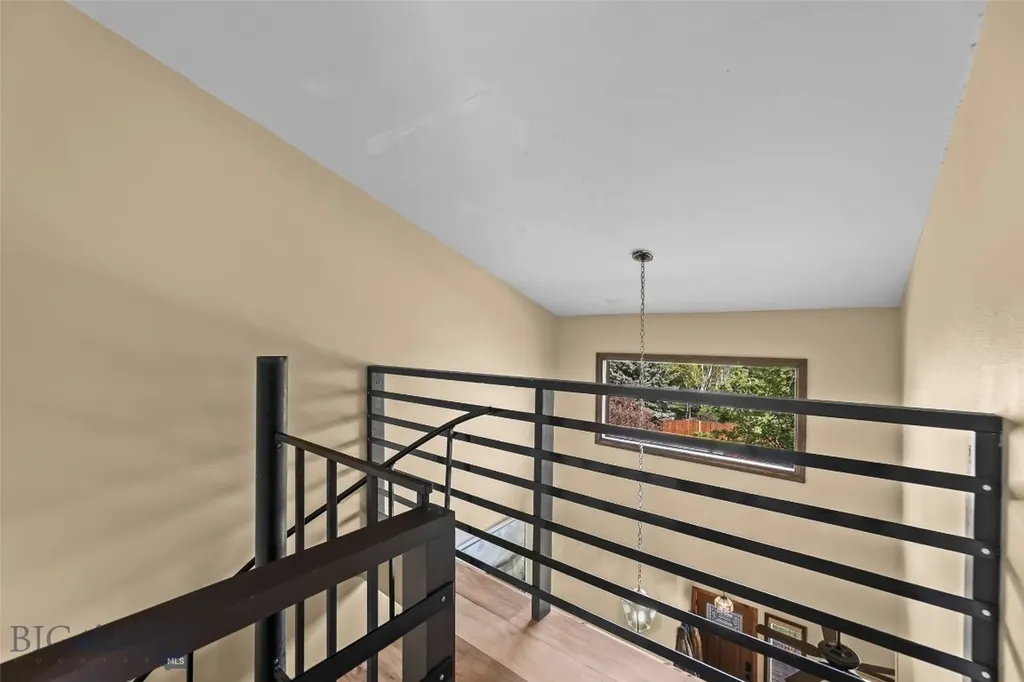 314 Hoffman Drive Bozeman MT 59715