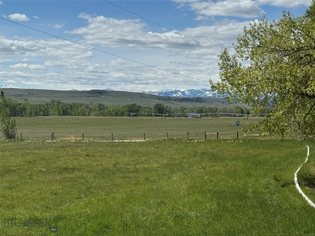 3 Fishing Hole Drive Big Timber MT 59011