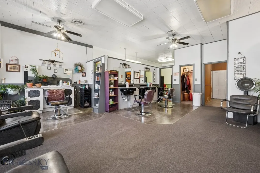 124 E Commercial Avenue Anaconda MT 59711
