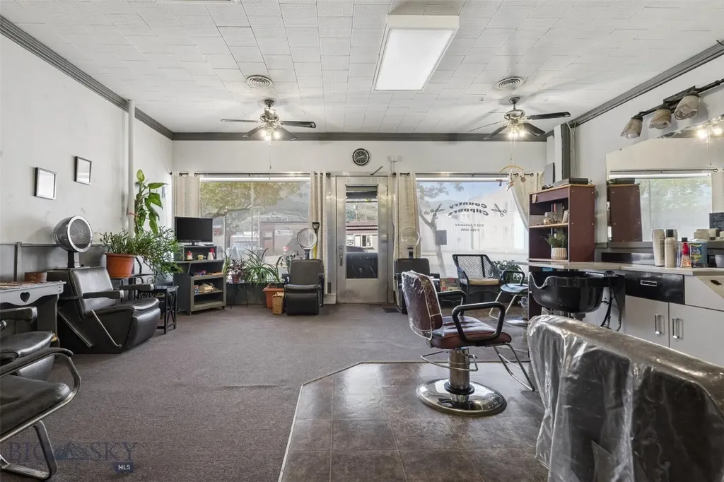 124 E Commercial Avenue Anaconda MT 59711