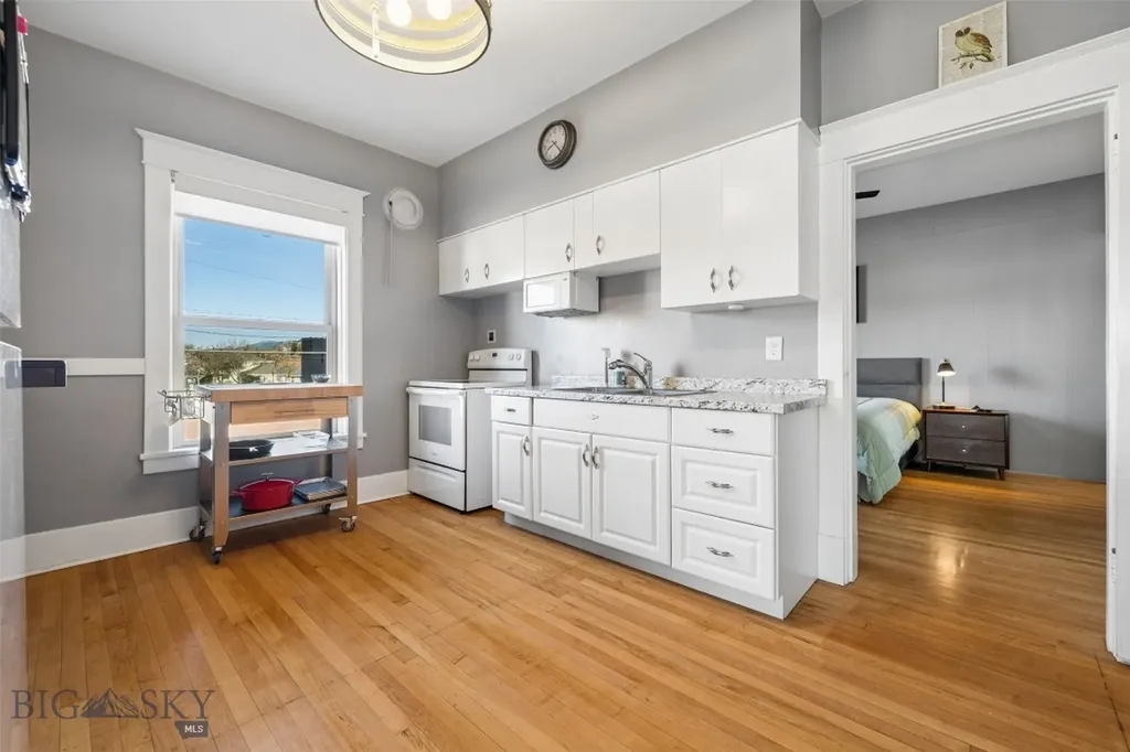 124 E Commercial Avenue Anaconda MT 59711