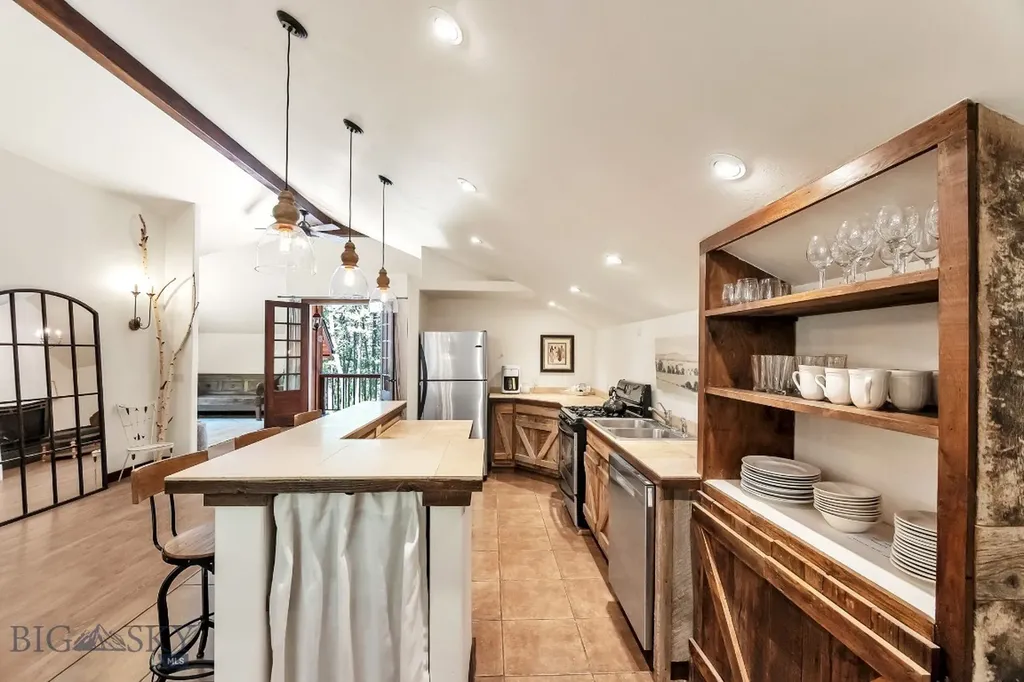 141 Old Timber Way Bozeman MT 59718