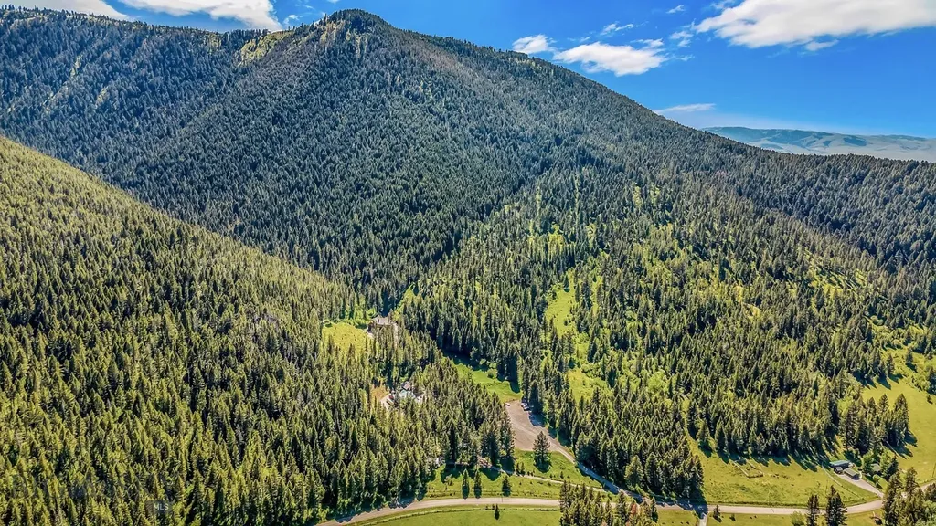 141 Old Timber Way Bozeman MT 59718