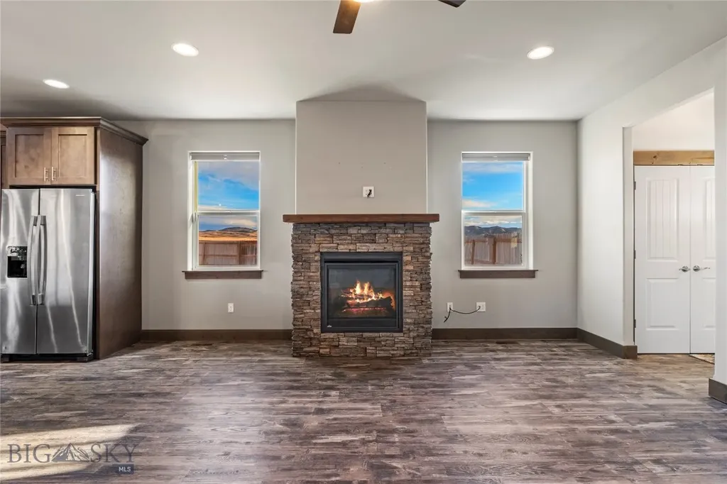 54 Western Larch Three Forks MT 59752