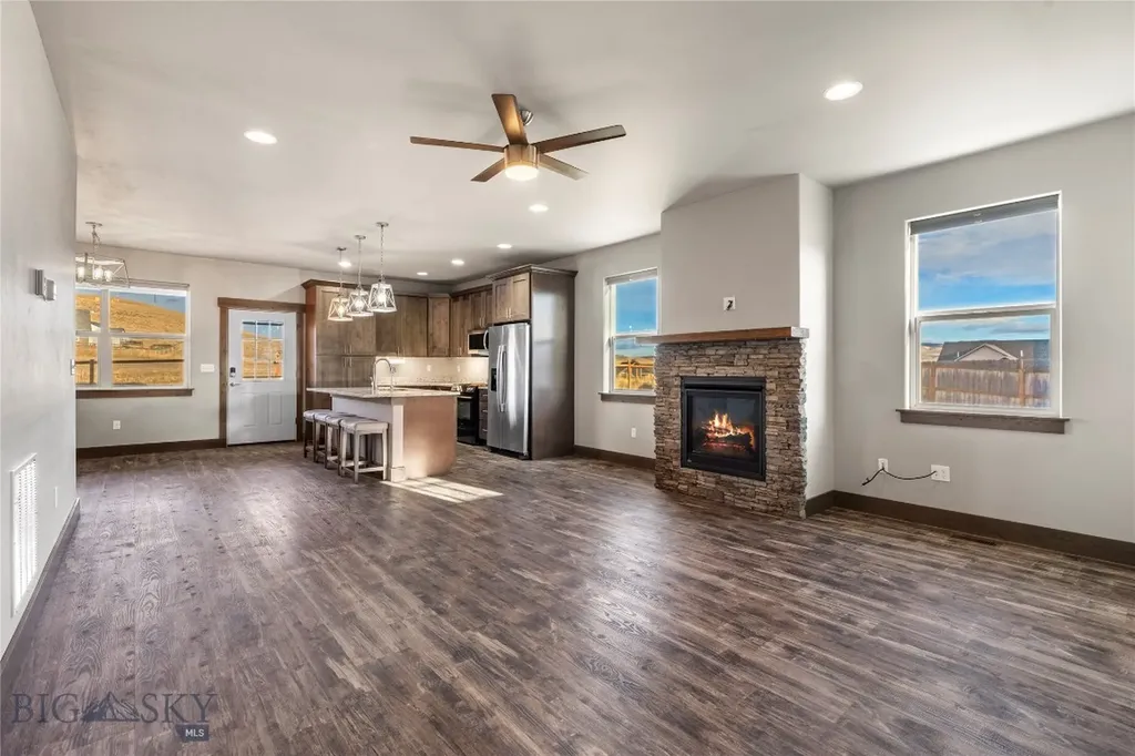 54 Western Larch Three Forks MT 59752
