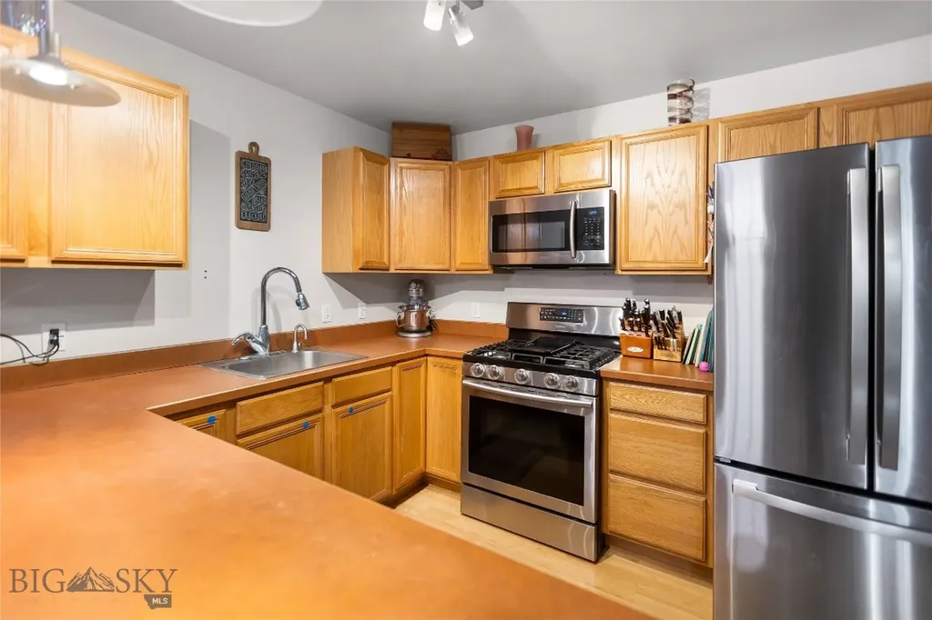 1109 W Park Avenue W Belgrade MT 59714