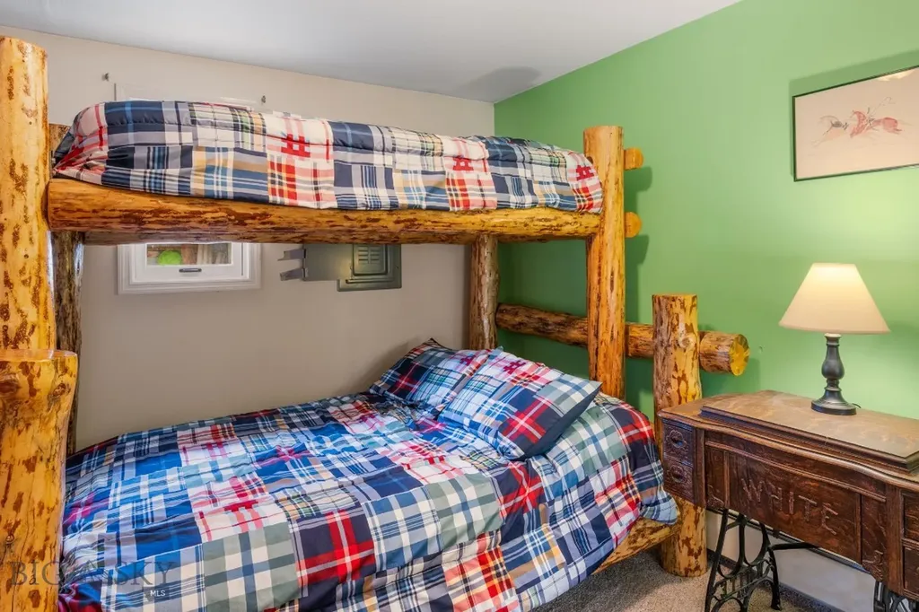 125 Golden Bear Lane Judith Gap MT 59453