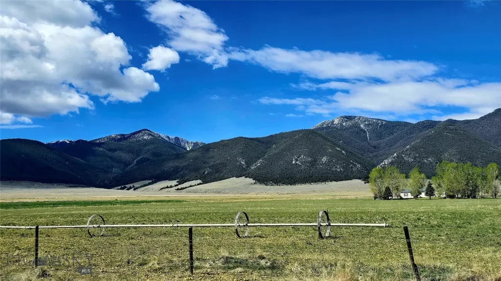 Sheridan MT 59749