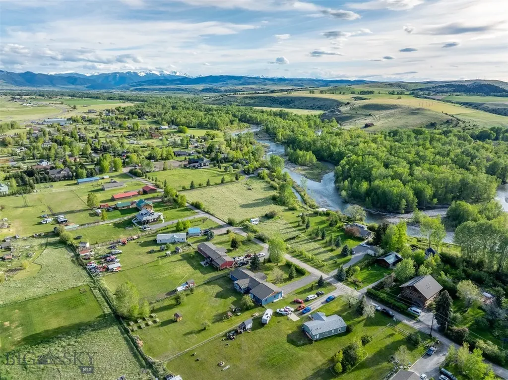 3490 Magenta Road Bozeman MT 59715