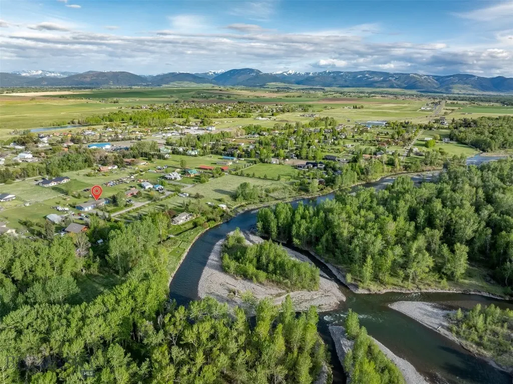 3490 Magenta Road Bozeman MT 59715