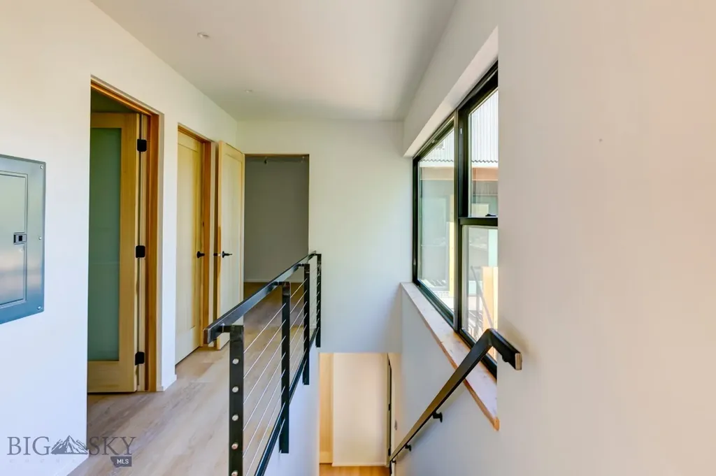 504 S H Street Livingston MT 59047