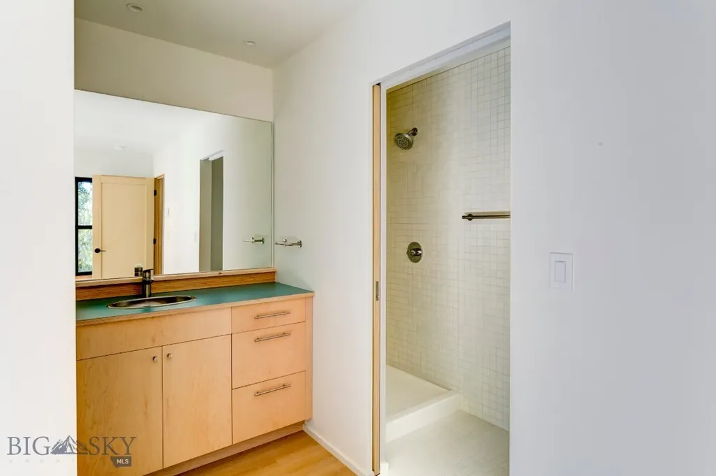 504 S H Street Livingston MT 59047