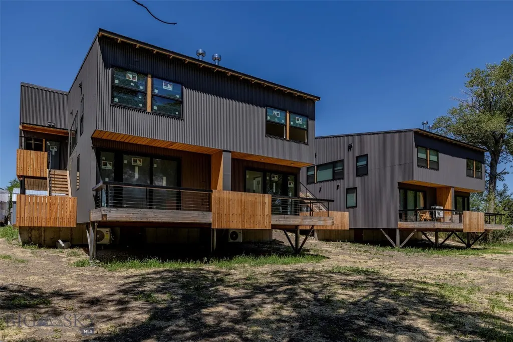 504 S H Street Livingston MT 59047
