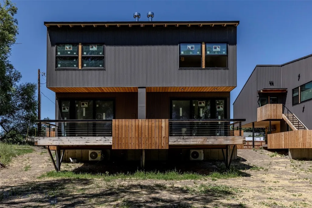 504 S H Street Livingston MT 59047