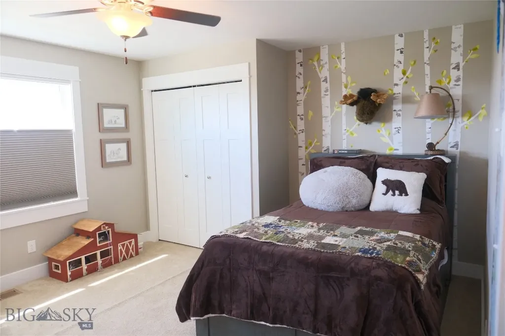 137 E Shade Tree Manhattan MT 59741