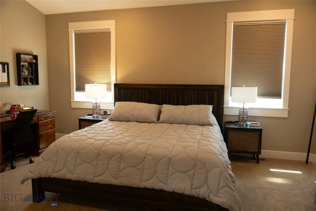 137 E Shade Tree Manhattan MT 59741
