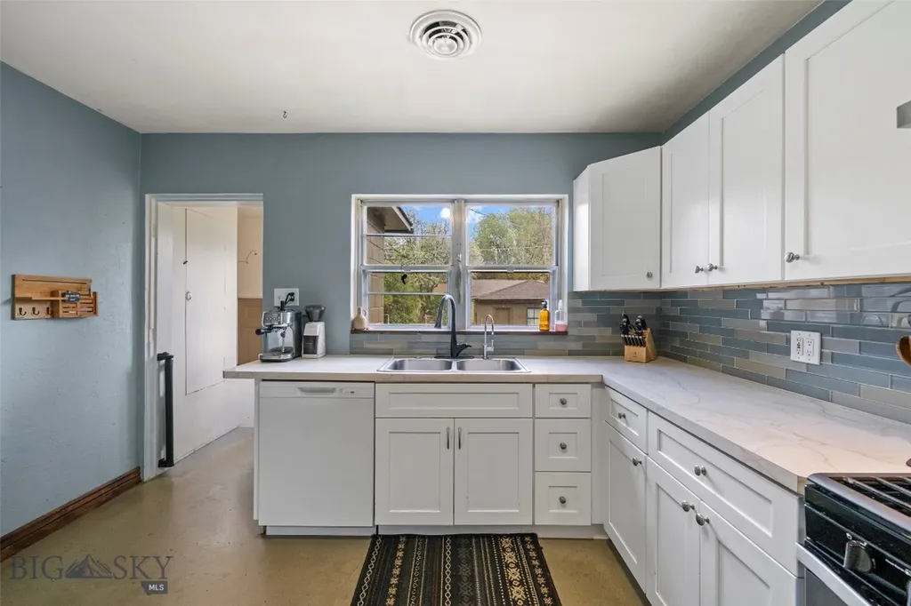 123 3rd Avenue E Three Forks MT 59752